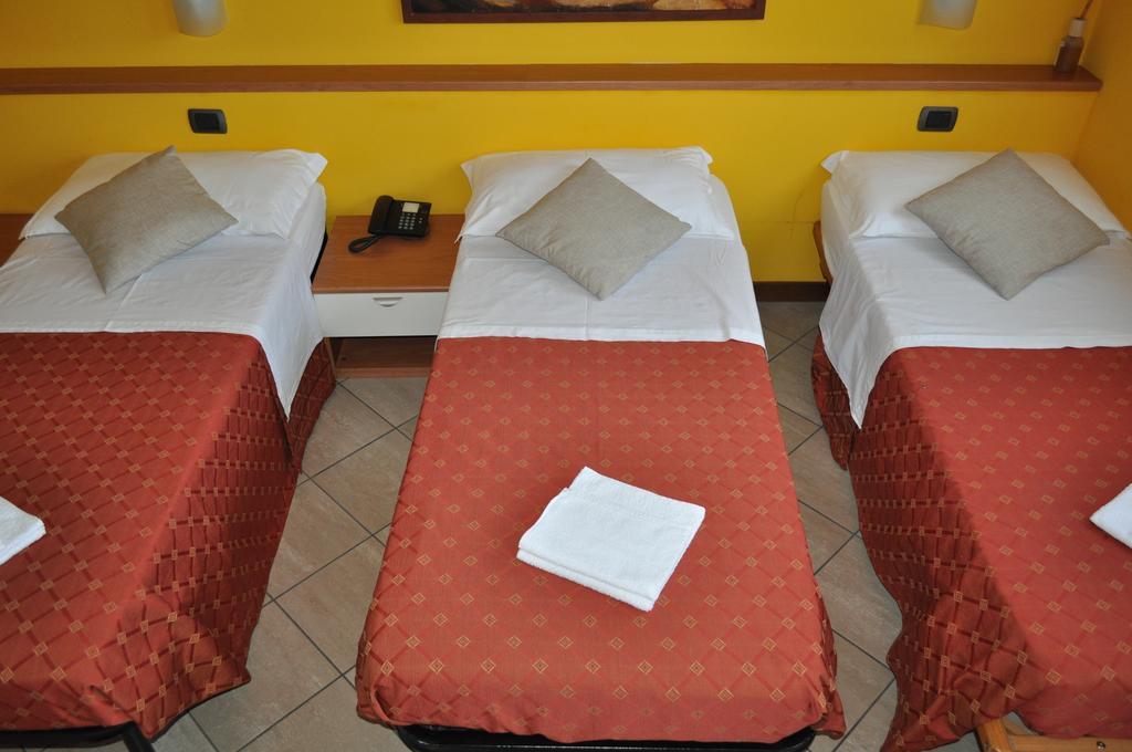 Hotel Mantova Sud Bagnolo San Vito Camera foto